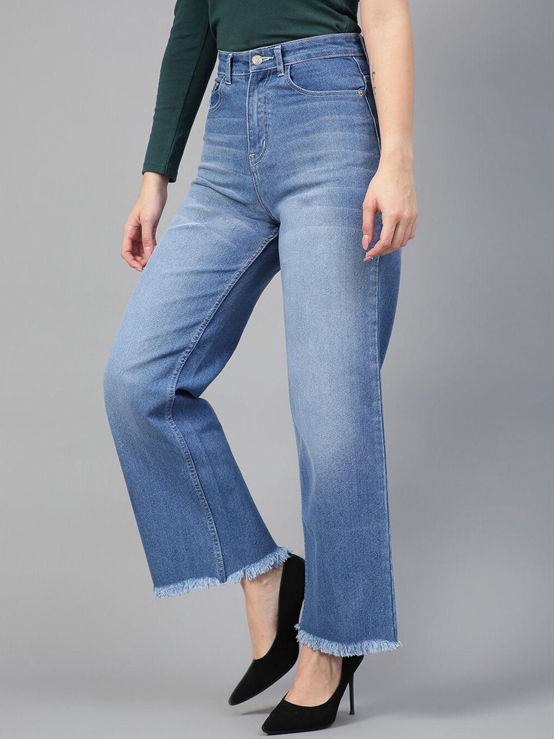 Kotty Women Jean Straight Fit High-Rise Light Fade Stretchable Jeans