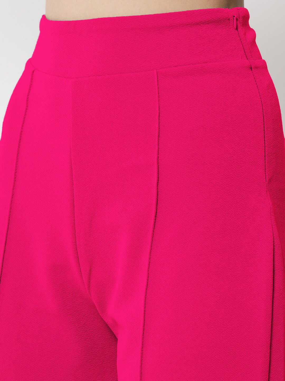 Kotty Women Relaxed Straight Fit High-Rise Easy Wash Trousers