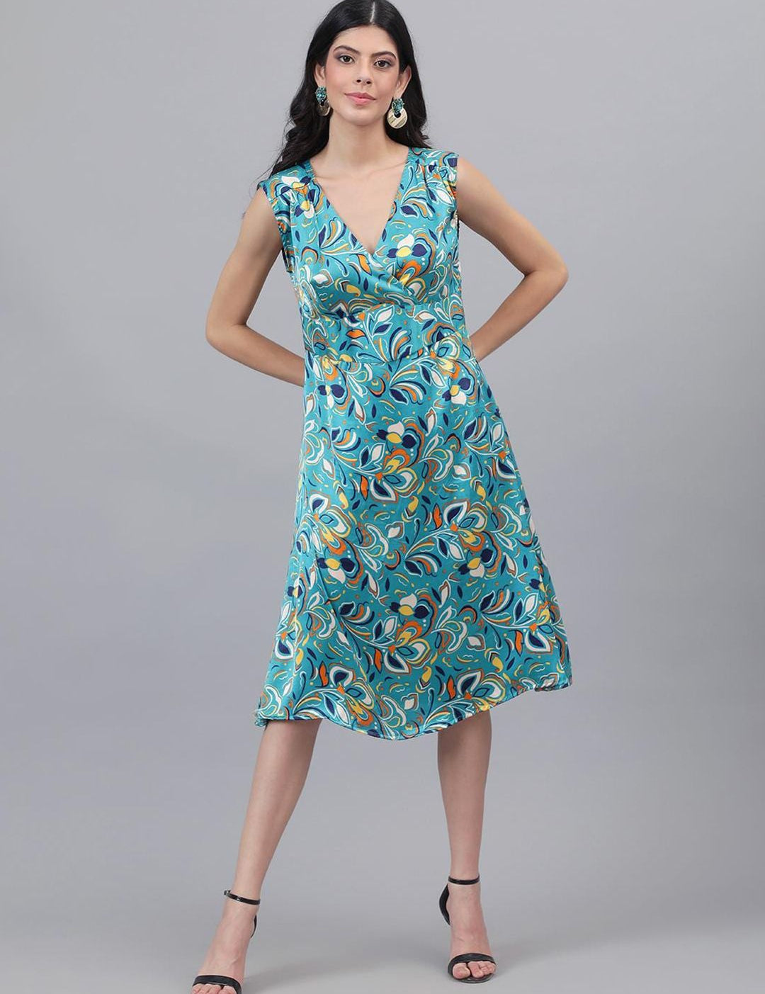 Kotty Sea Green And Blue Floral Printed V-Neck Fit & Flare Midi Dress