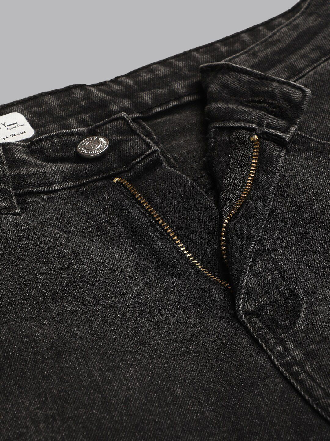 Kotty Women Jean Straight Fit High-Rise Light Fade Stretchable Jeans