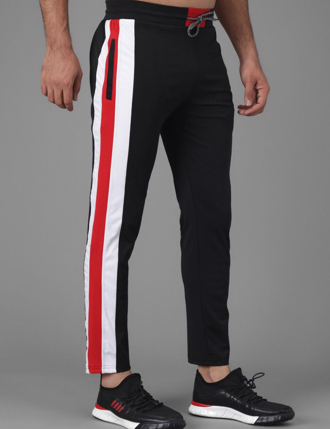 Kotty Men Black Solid Straight Fit Track Pants