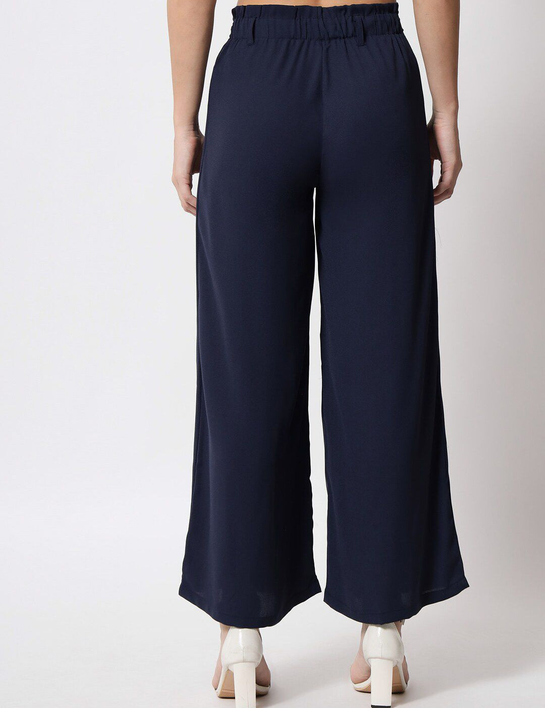 Kotty Women Relaxed Flared High-Rise Easy Wash Pleated Parallel Trousers