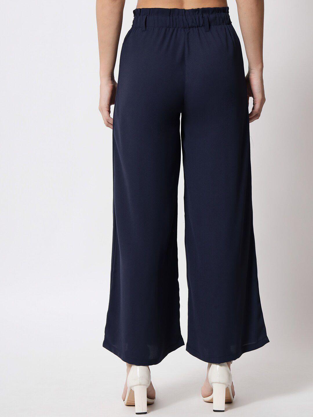 Kotty Women Relaxed Flared High-Rise Easy Wash Pleated Parallel Trousers