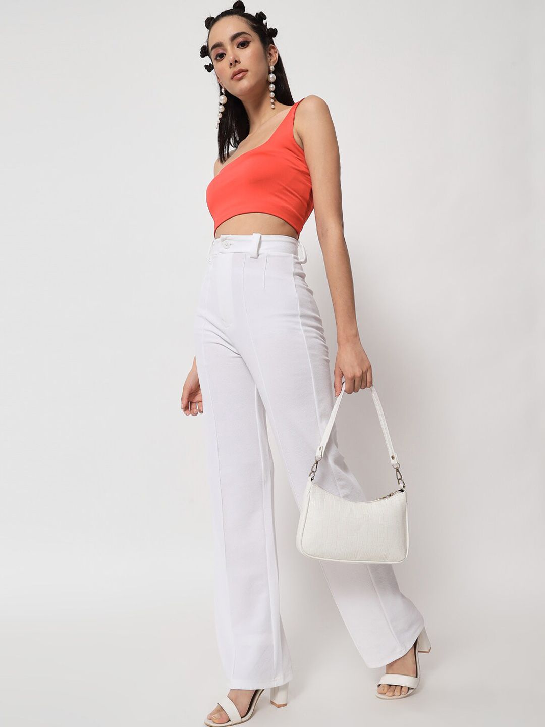 KOTTY BIZwear Women Relaxed Straight Leg Straight Fit High-Rise Easy Wash Trousers