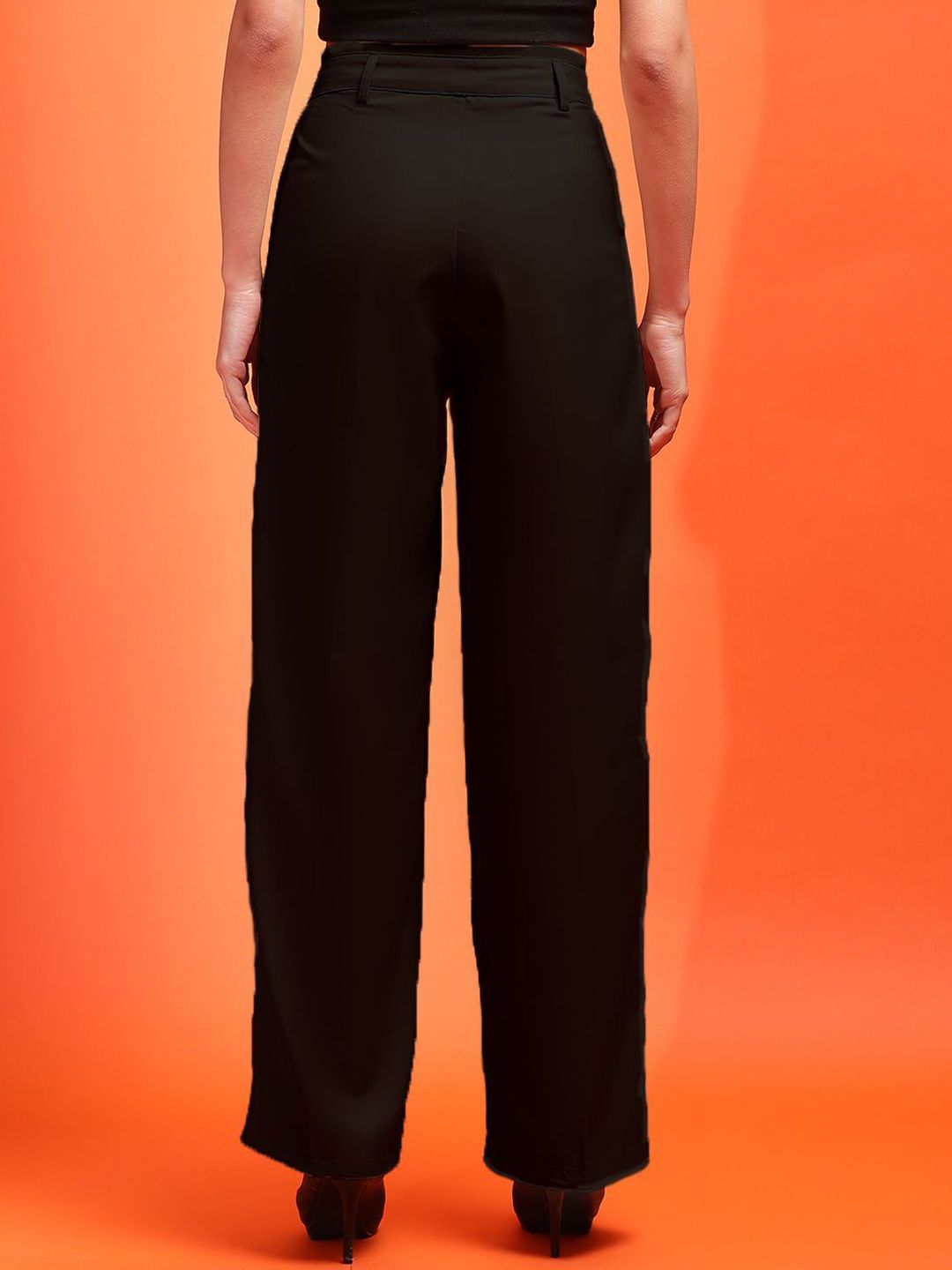 Kotty Women Straight Fit High-Rise Easy Wash Pleated Trousers