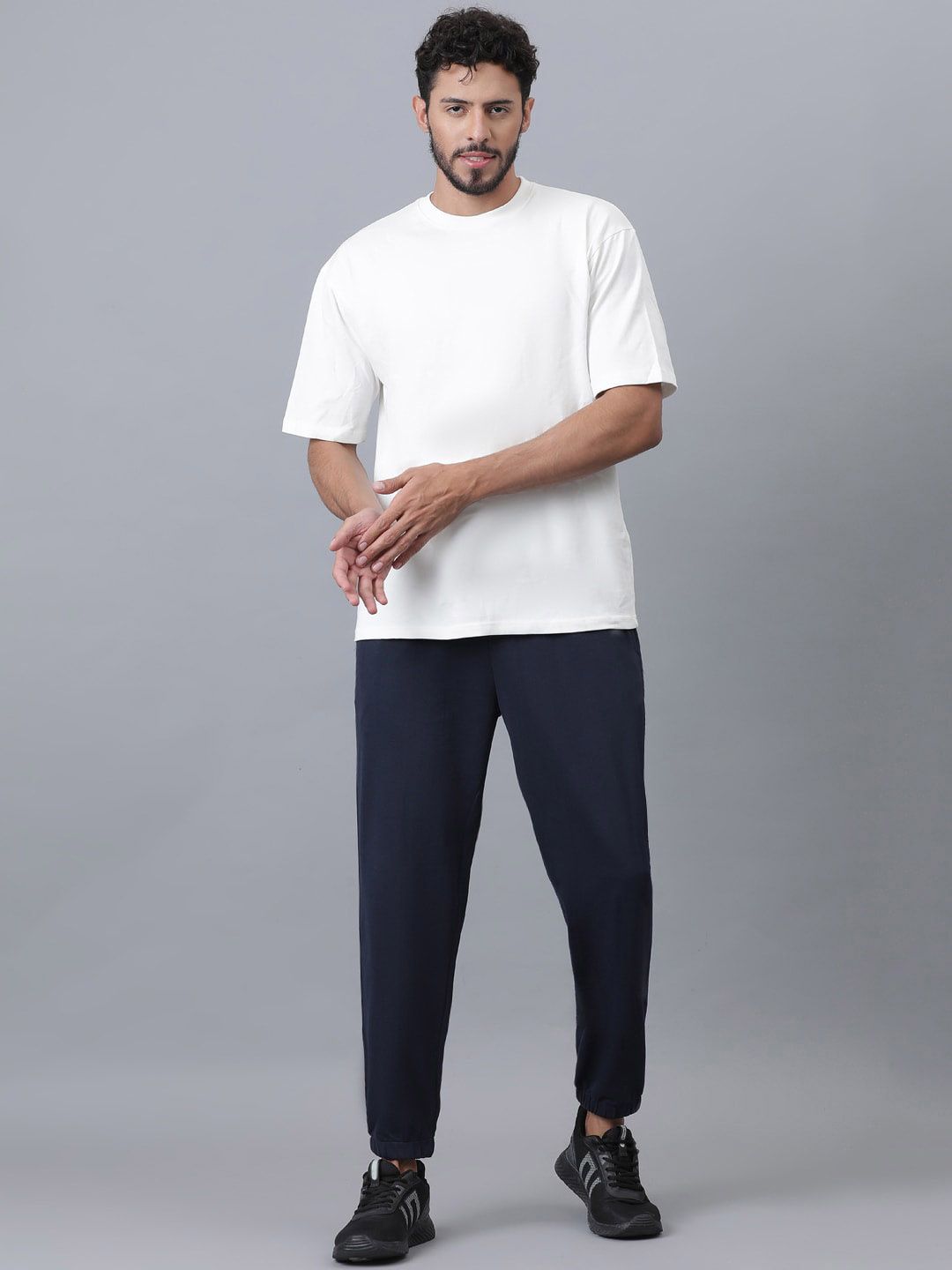 Kotty Men Mid Rise Joggers