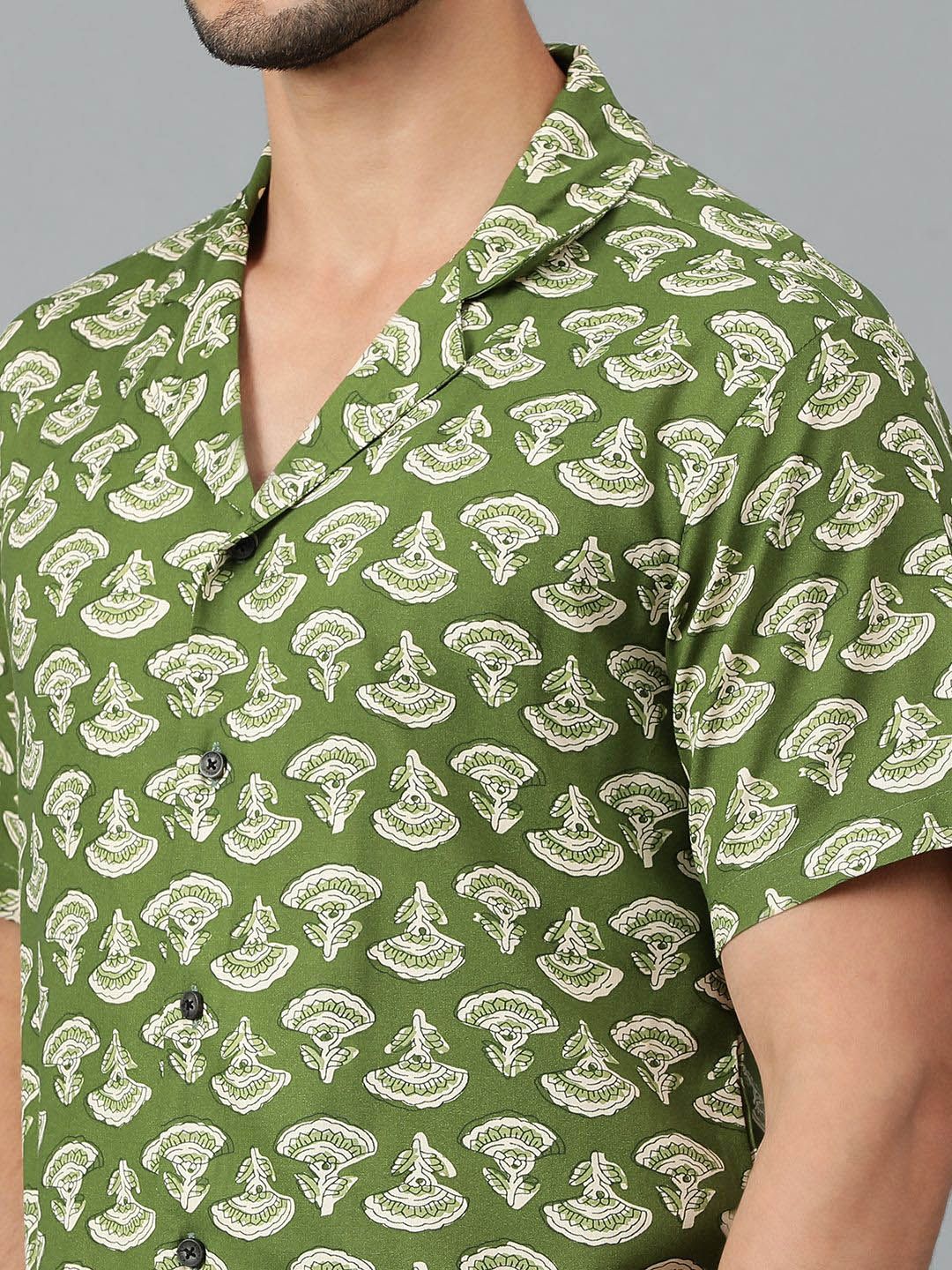 Kotty Men Cuban Collar Conversational Printed Casual Shirt