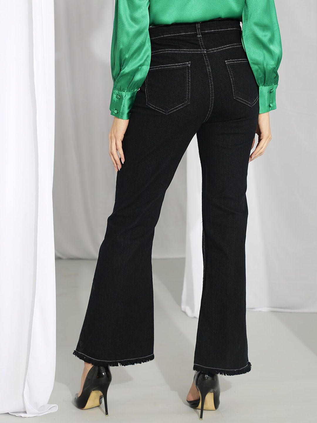 Kotty Women Black Bootcut High-Rise Stretchable Jeans