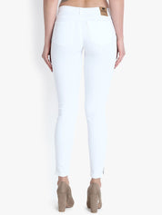 Kotty Women White Skinny Fit High-Rise Clean Look Stretchable Jeans