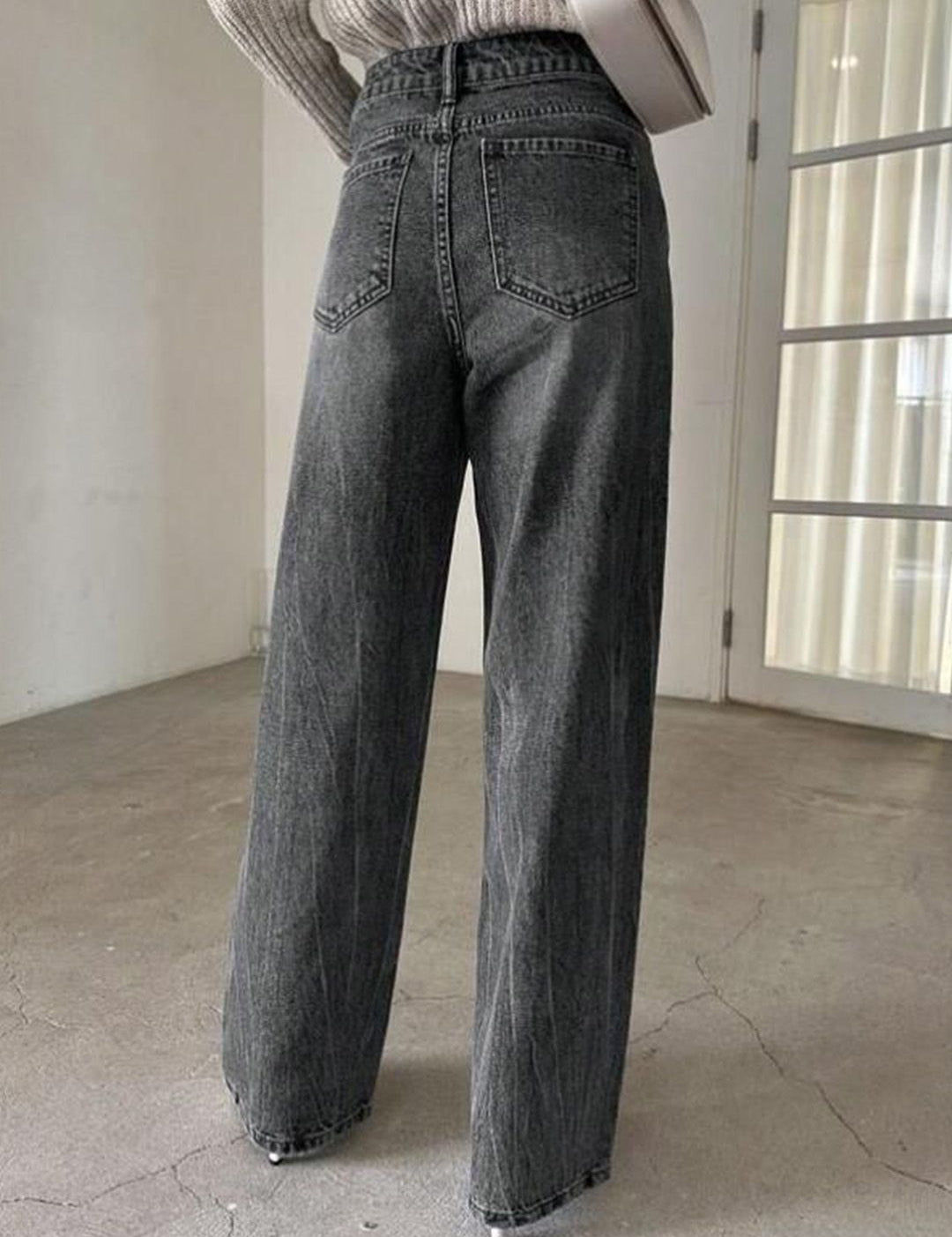 Kotty Women Jean Straight Fit High-Rise Stretchable Jeans