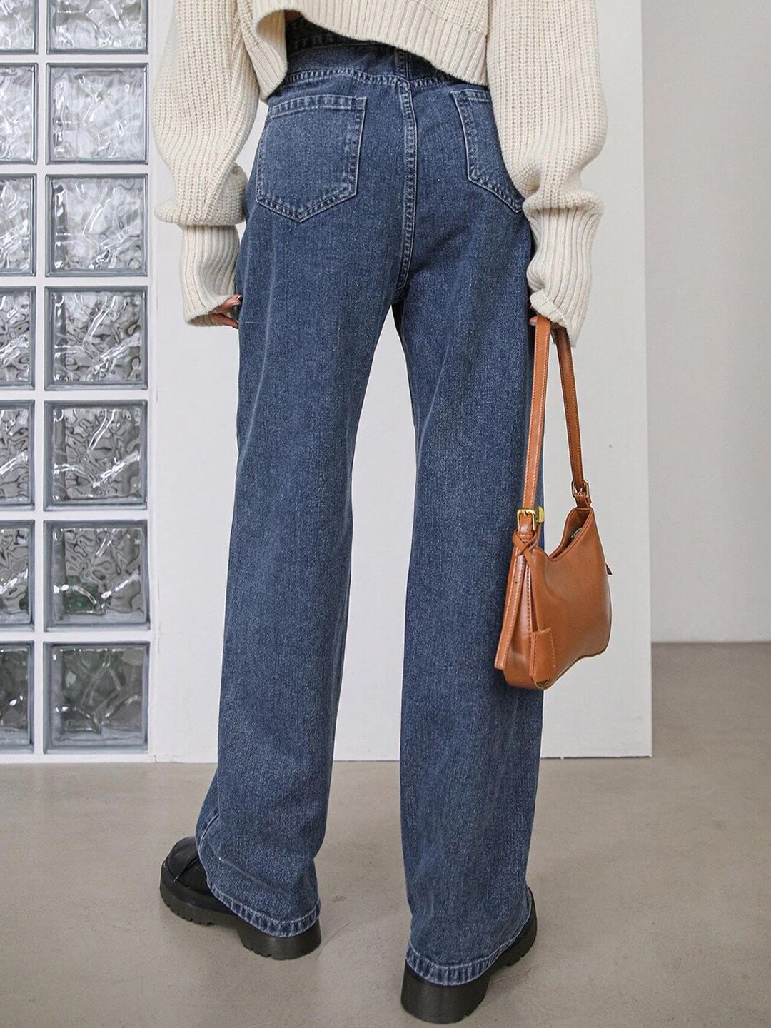 Kotty Women Jean Wide Leg High-Rise Light Fade Stretchable Jeans