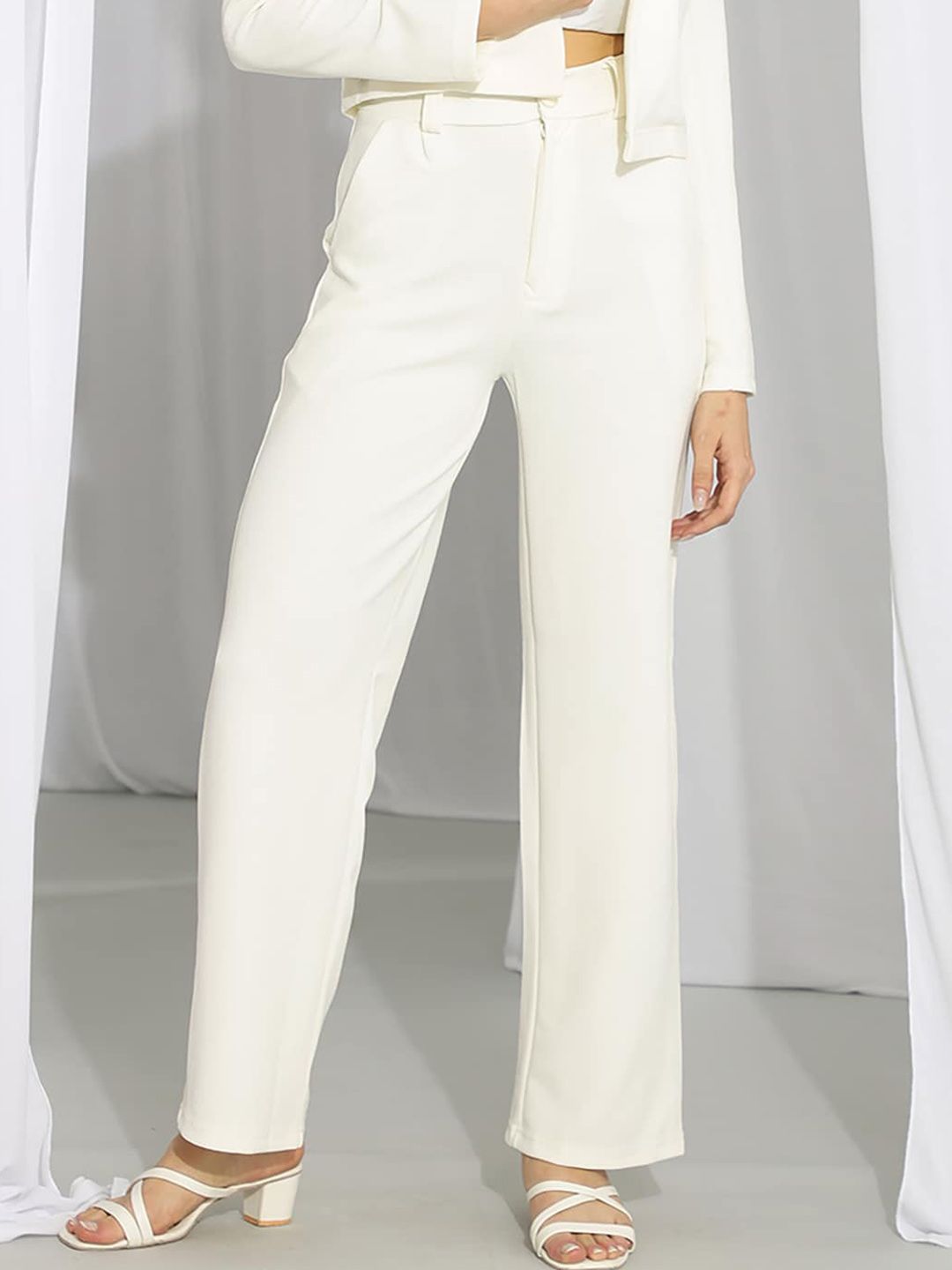 KOTTY Basics Women Relaxed Straight Leg Straight Fit High Rise Easy Wash Trousers