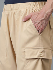 Kotty Men Low-Rise Cargo Shorts