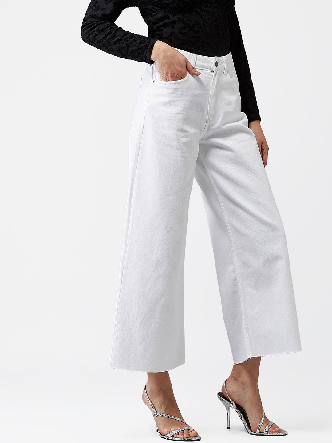 Kotty Women White Flared High-Rise Clean Look Jeans