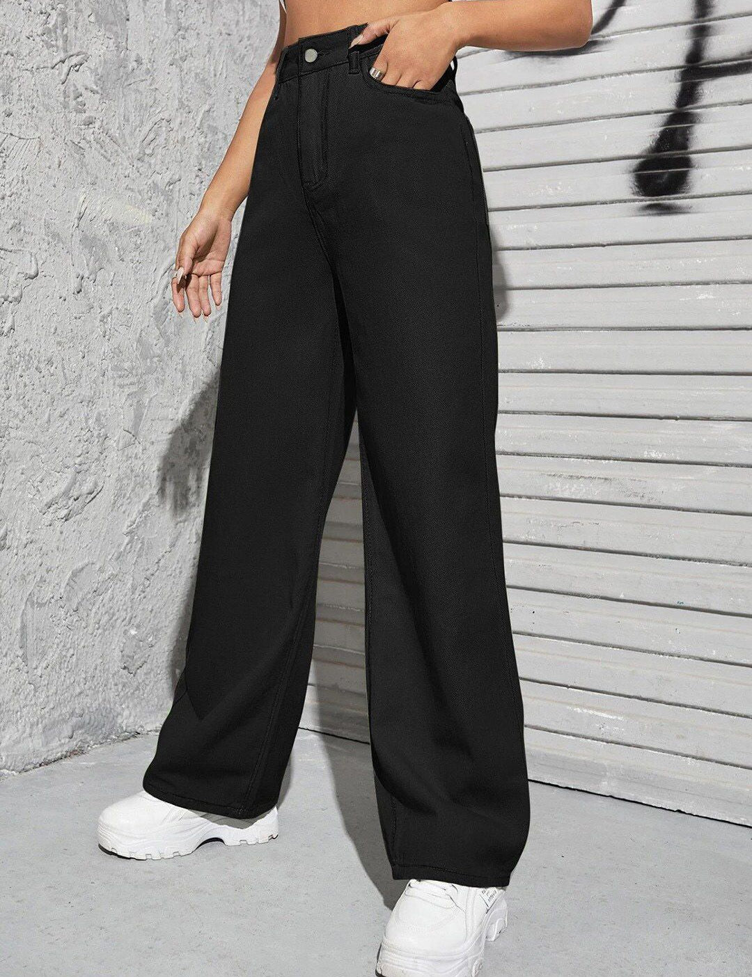 KOTTY Basics Women Black Jean Straight Fit High-Rise Clean Look Stretchable Jeans