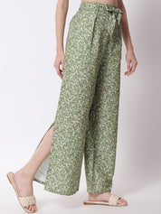 Kotty Women Green Floral Printed Relaxed Flared High-Rise Easy Wash Pleated Trousers