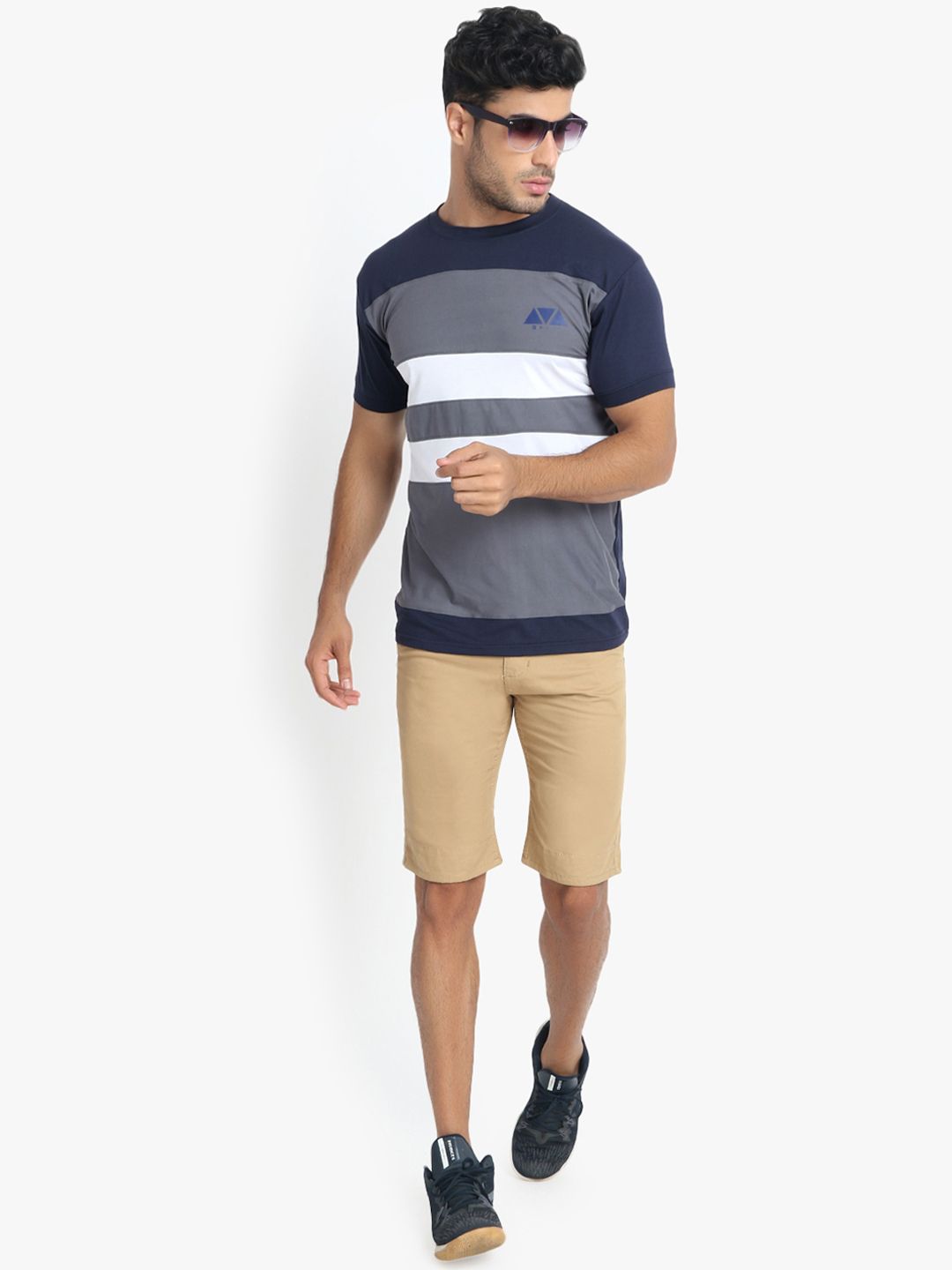 Kotty Men Beige Solid Regular Fit Regular Shorts