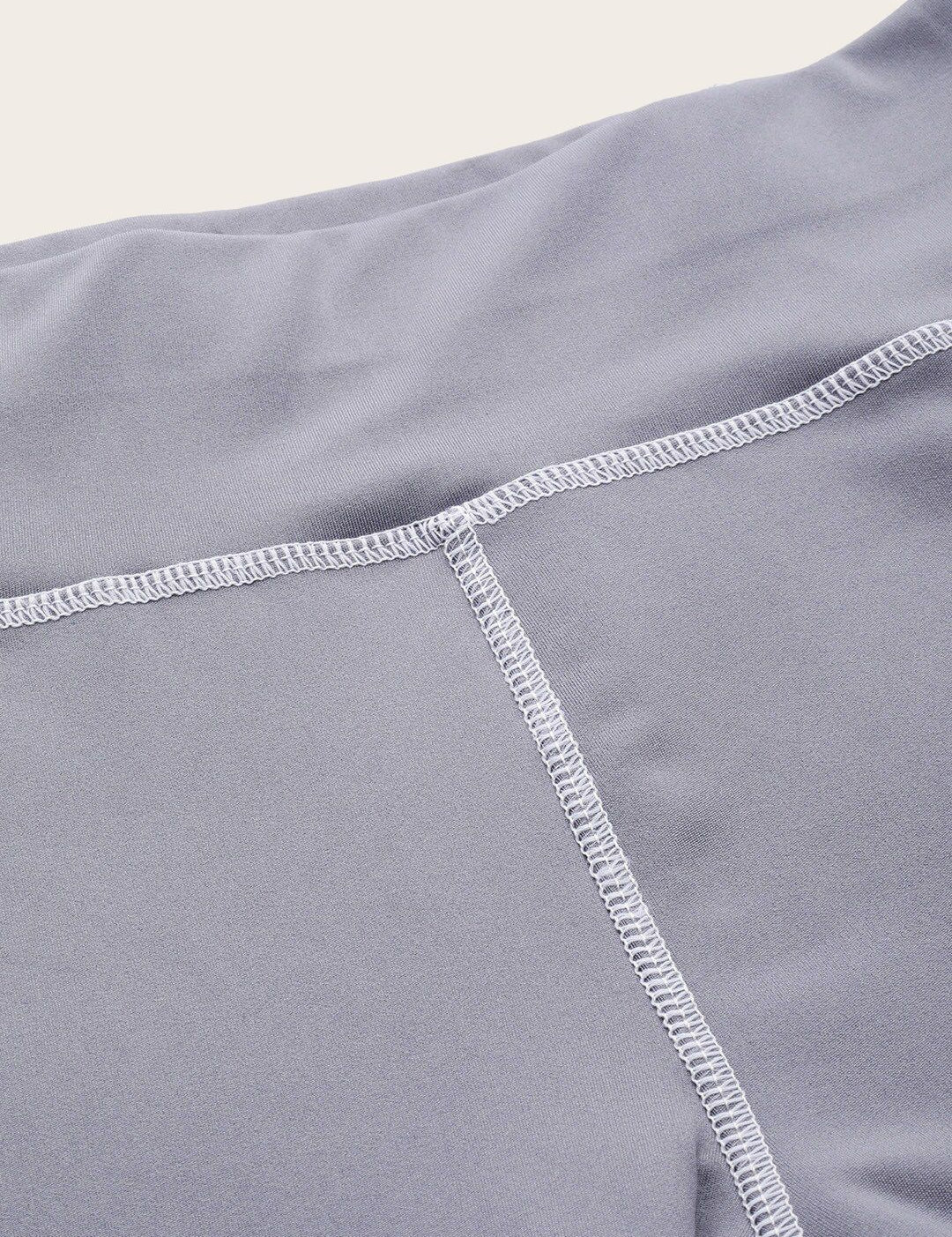 Kotty Women Grey High-Rise Sports Bra & Tights