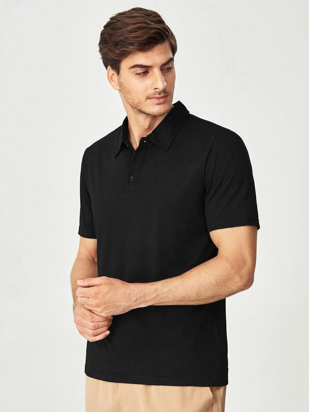 Kotty Men Solid Polo Collar T-shirt