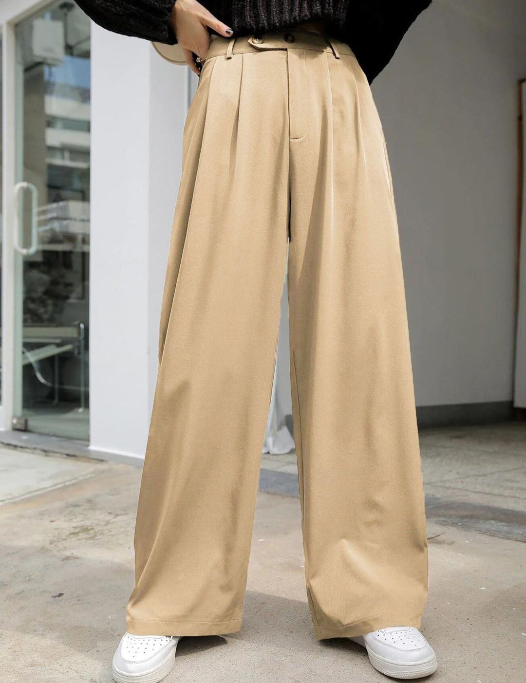 KOTTY Basics Women Straight Fit High-Rise Pleated Parallel Trousers