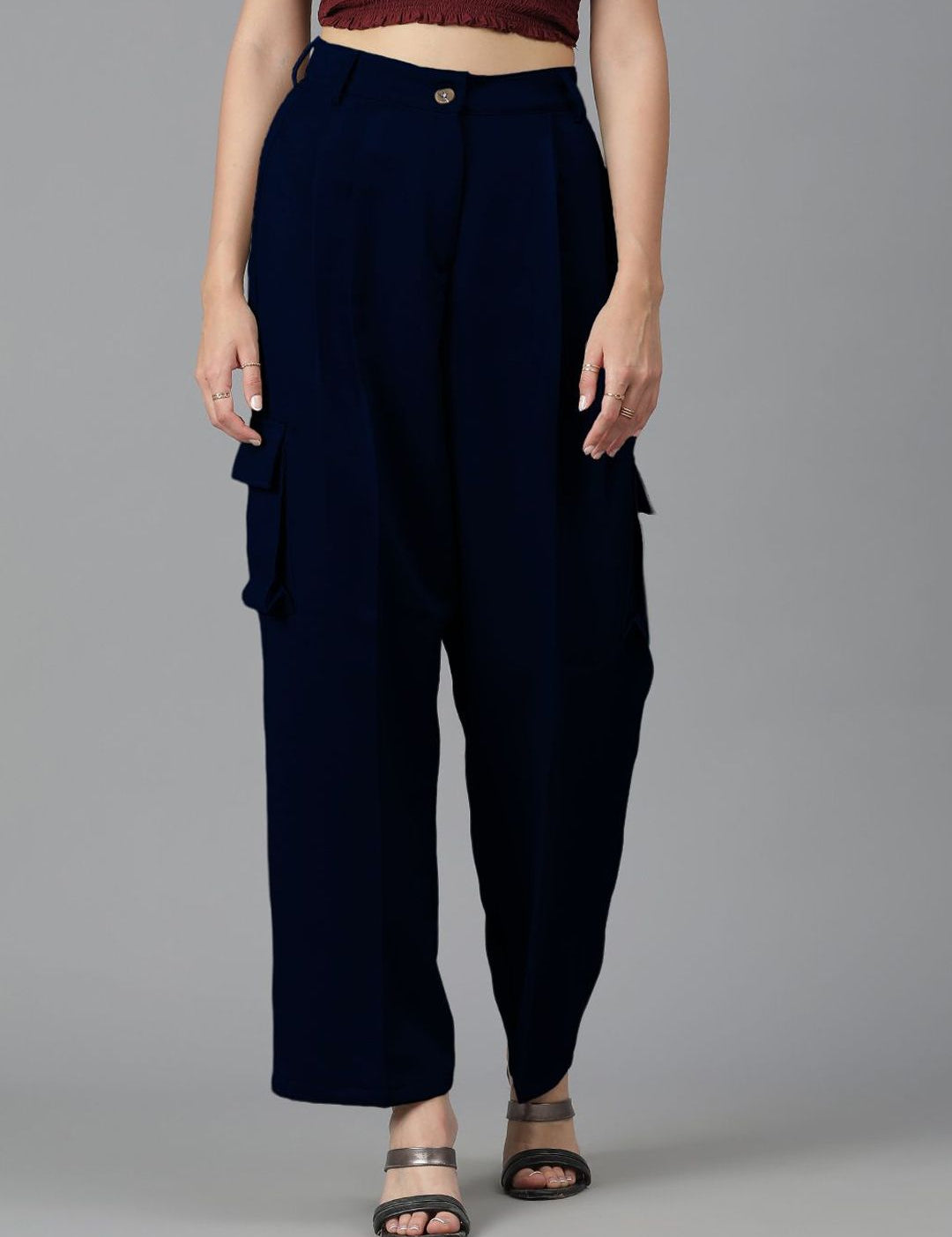 Kotty Women Straight Fit High-Rise Easy Wash Cargos Trousers