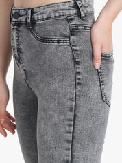 Kotty Women Charcoal Grey Skinny Fit High-Rise Clean Look Jeans