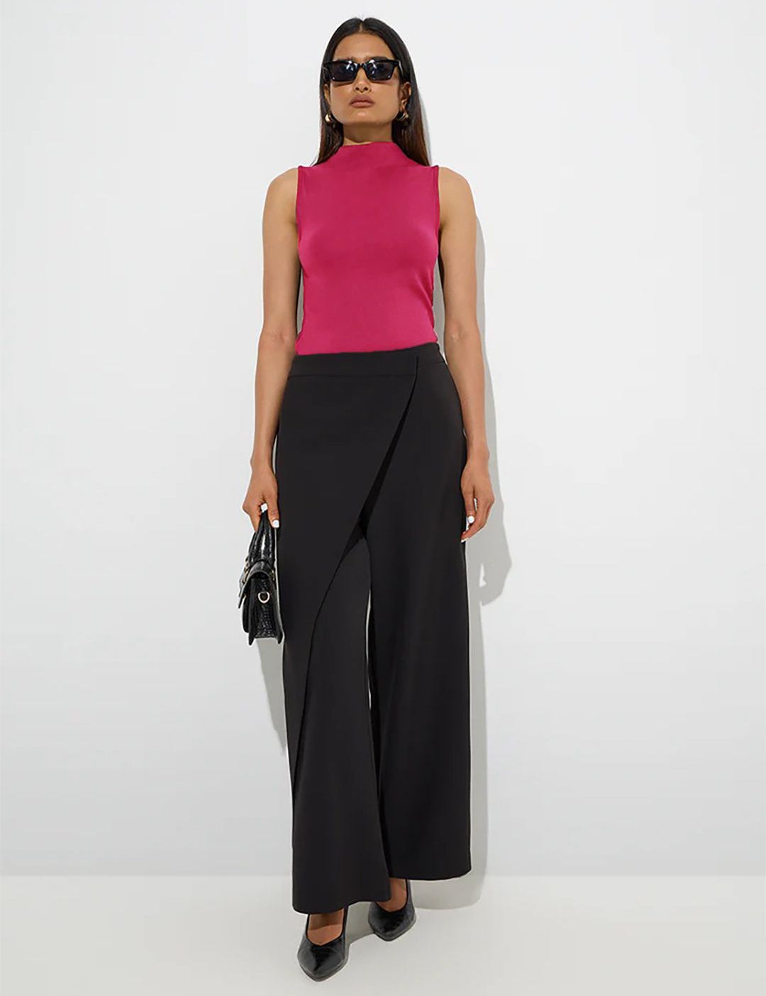 Kotty Women Solid High Neck Top