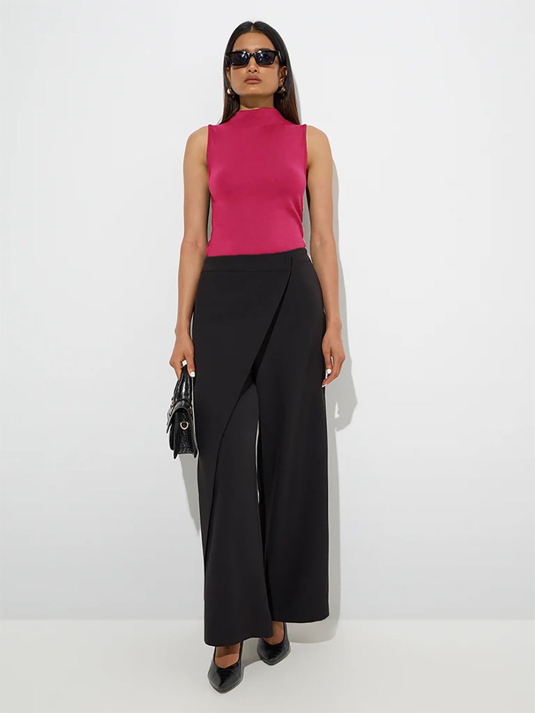 Kotty Women Solid High Neck Top