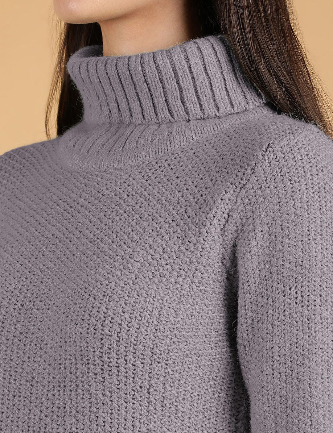 Kotty Women Turtle Neck Crop Pullover