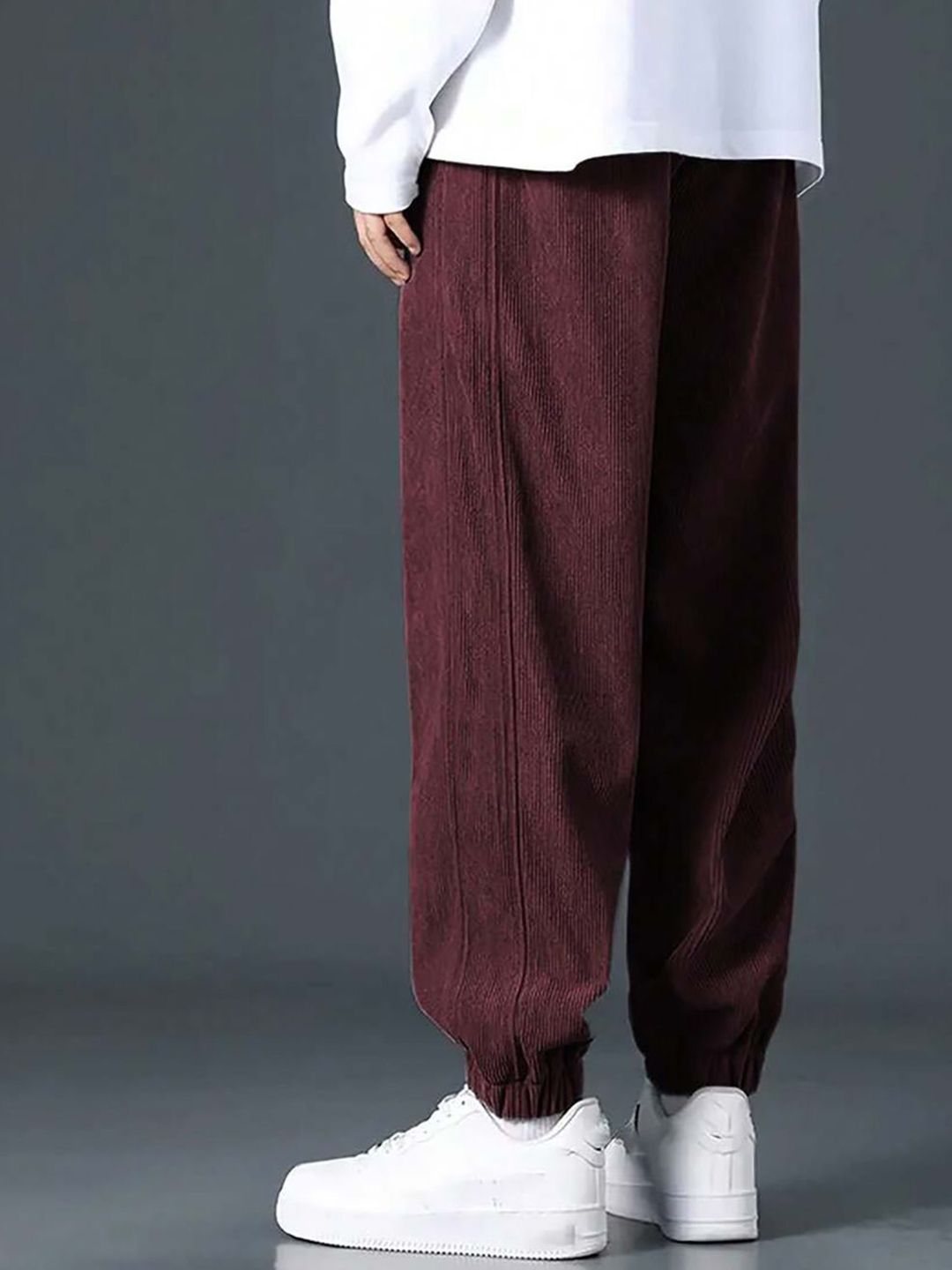 Kotty Men Cotton Relaxed High-Rise Corduroy Joggers Trousers