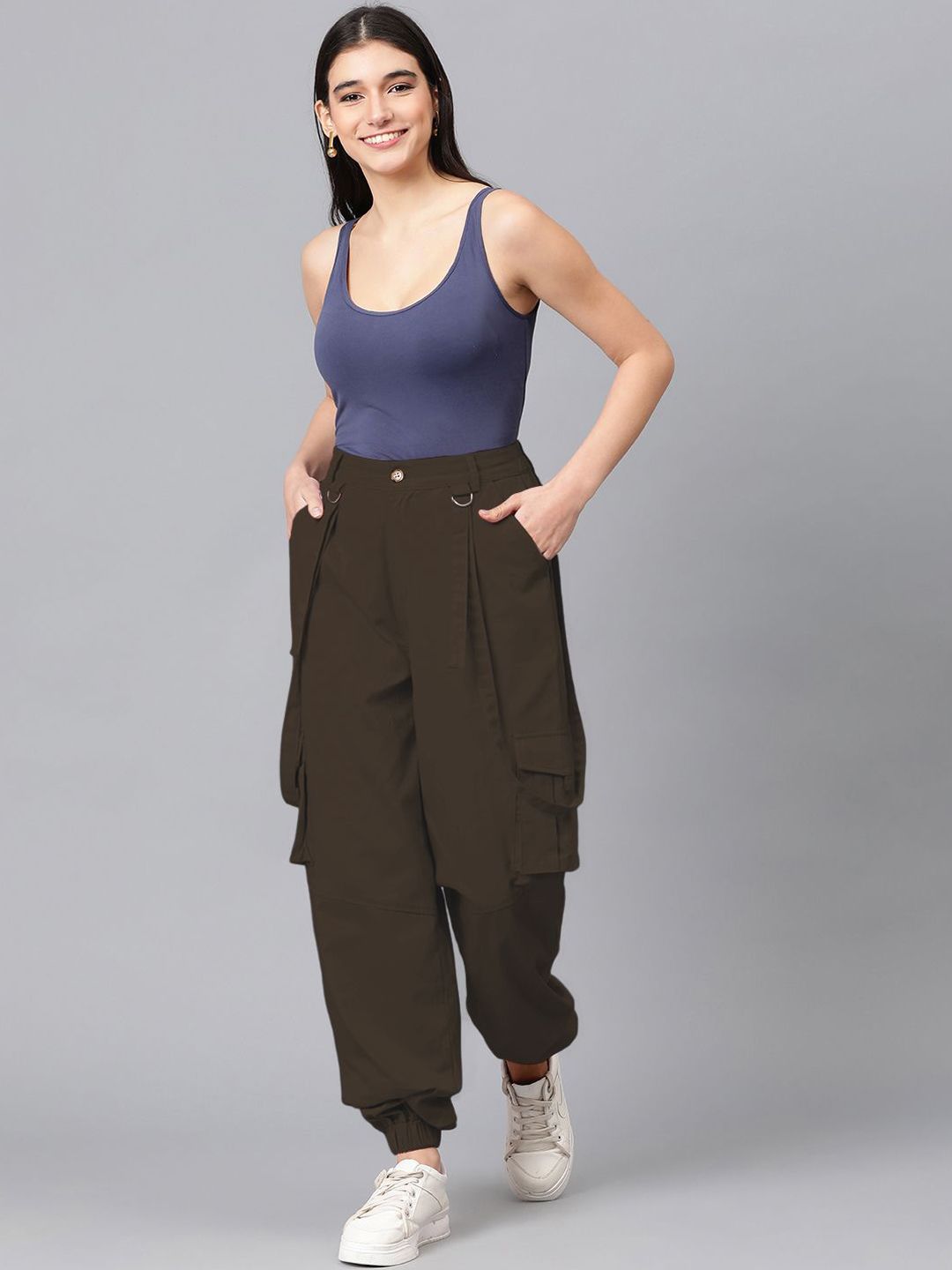 Kotty Women Relaxed High-Rise Easy Wash Cargos Trousers