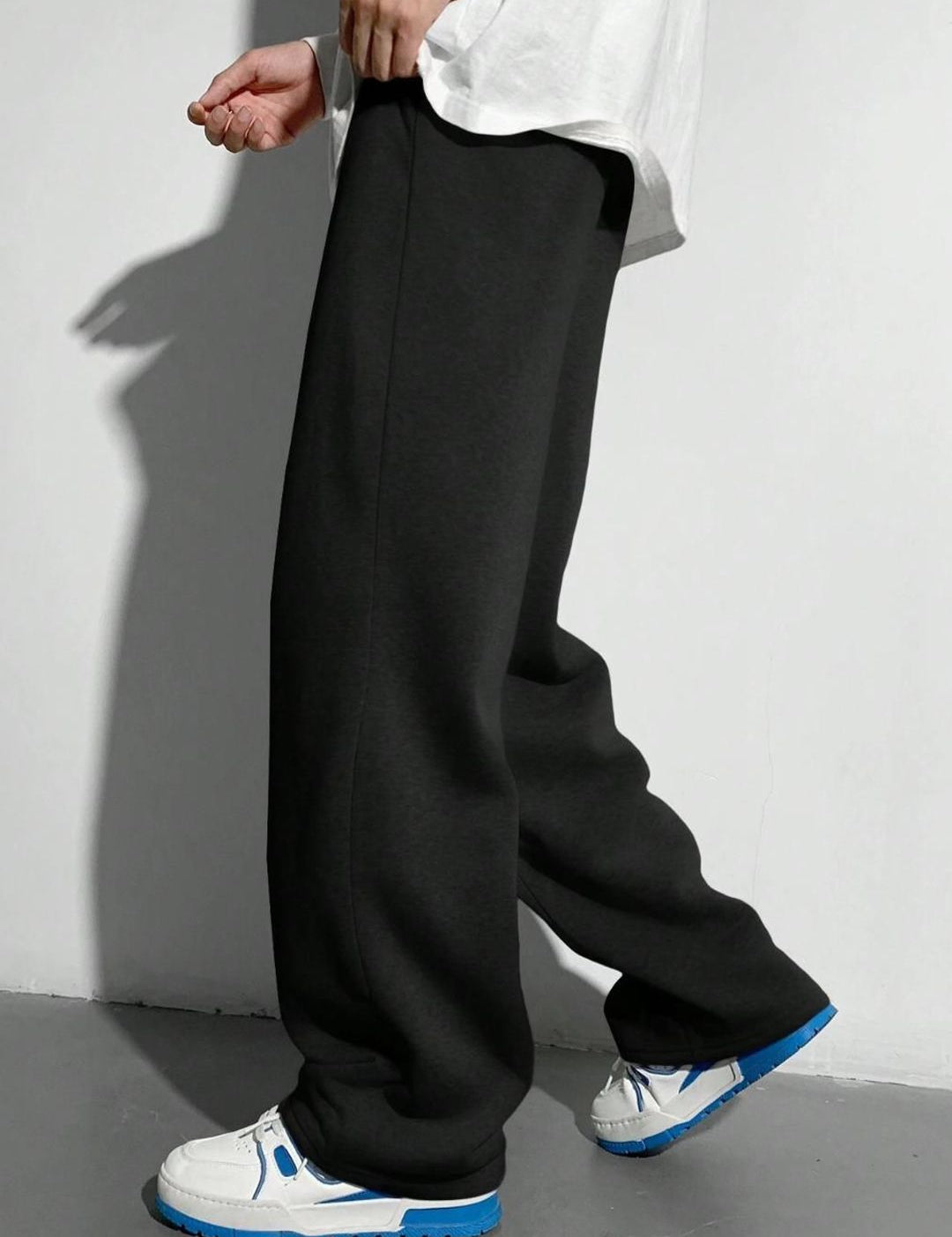 Kotty Men Mid Rise Track Pant