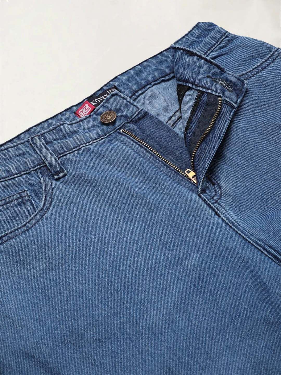 Kotty Women Straight Fit High-Rise Stretchable Jeans