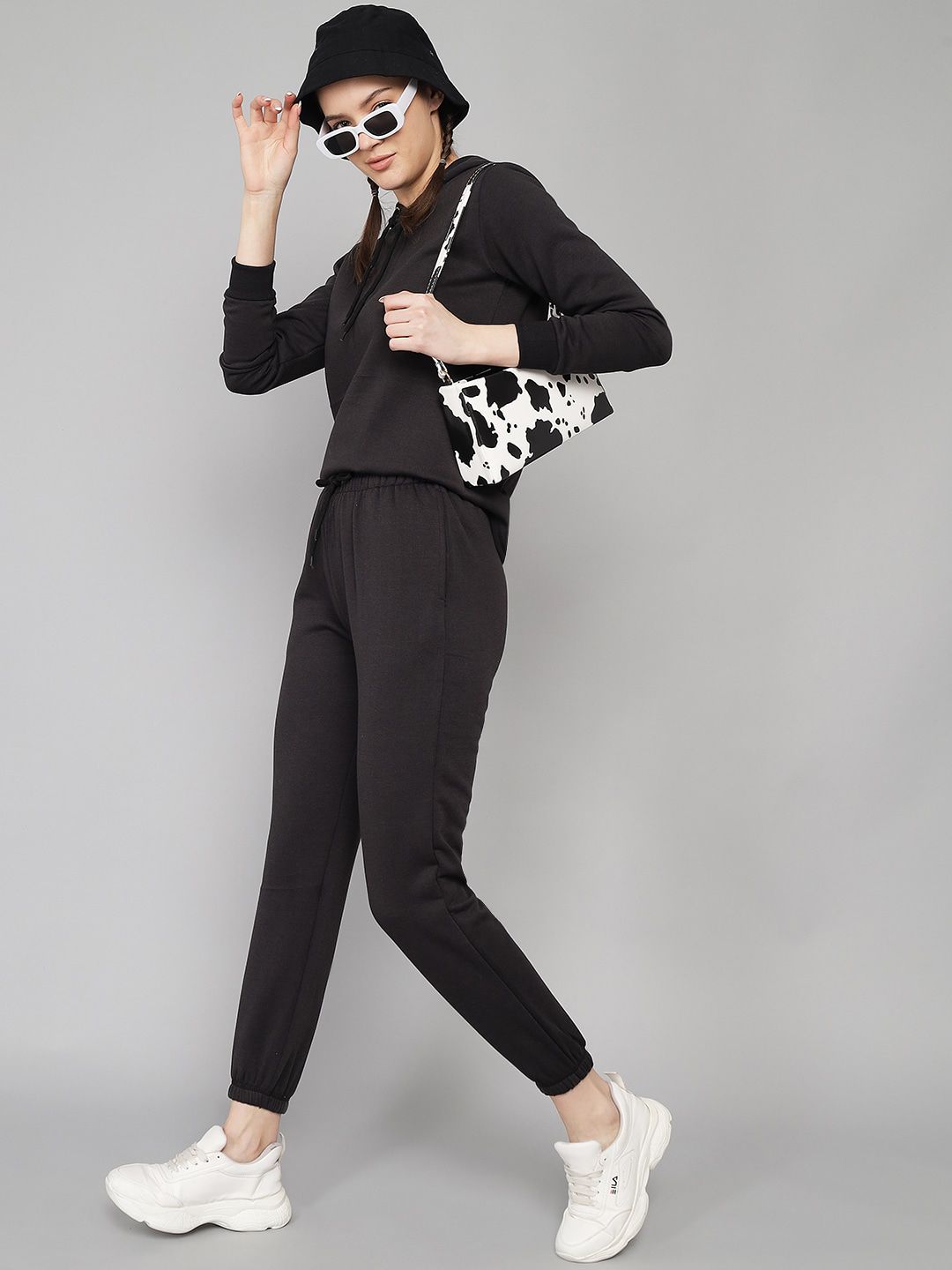 Kotty Black Solid Winter Hooded Sweatshirt & Joggers Set