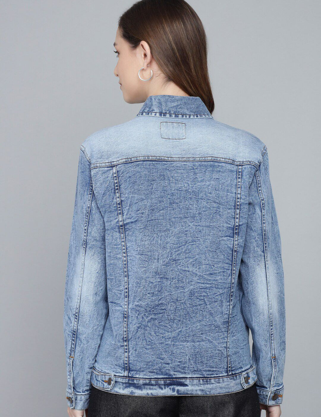 Kotty Women Blue Washed Lightweight Denim Jacket with Patchwork