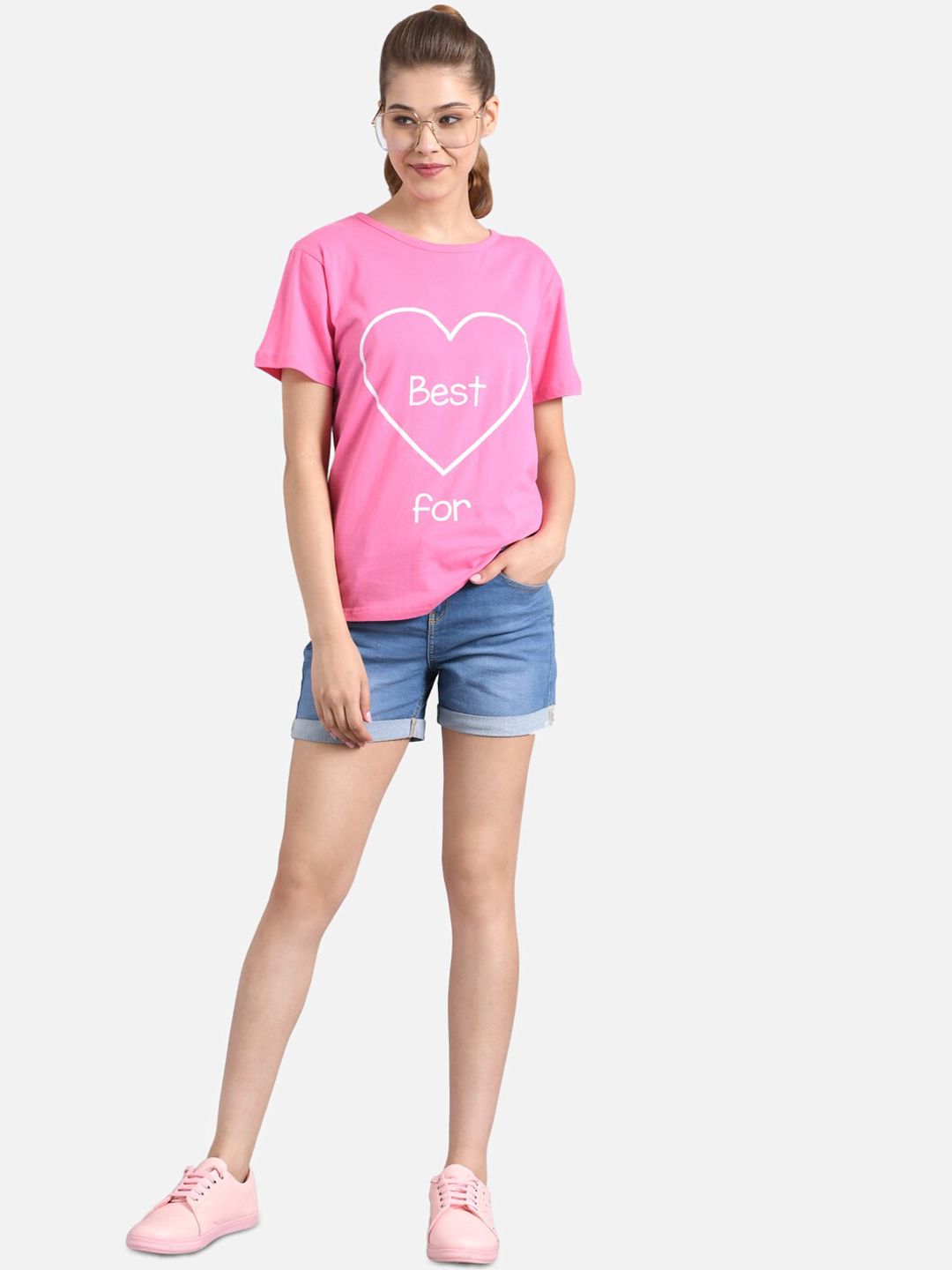 Kotty Women Pink & White Printed Round Neck T-shirt