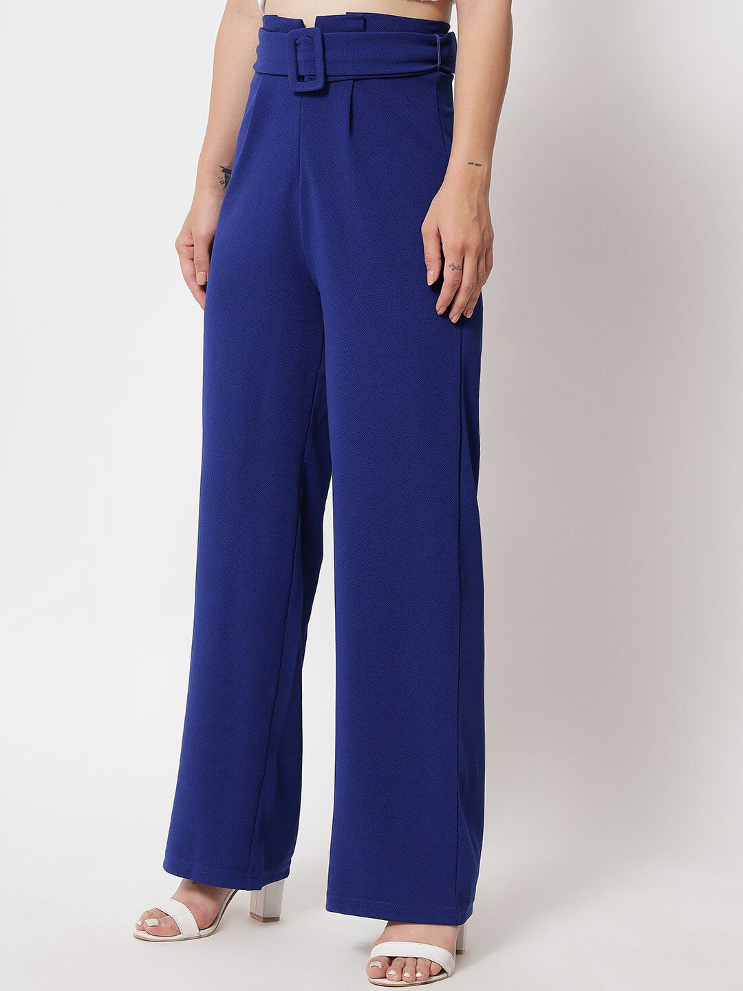 KOTTY BIZwear Women Blue Relaxed Straight Fit High-Rise Easy Wash Pleated Trousers