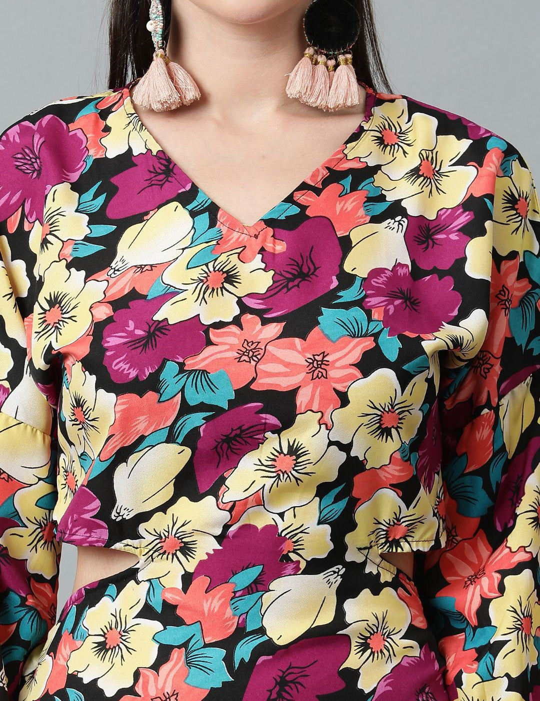 Kotty Floral Printed Cuffed Sleeves Wrap Dress