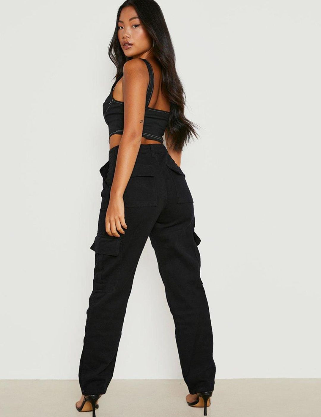 Kotty Women Black Jean Straight Fit High-Rise Stretchable Jeans