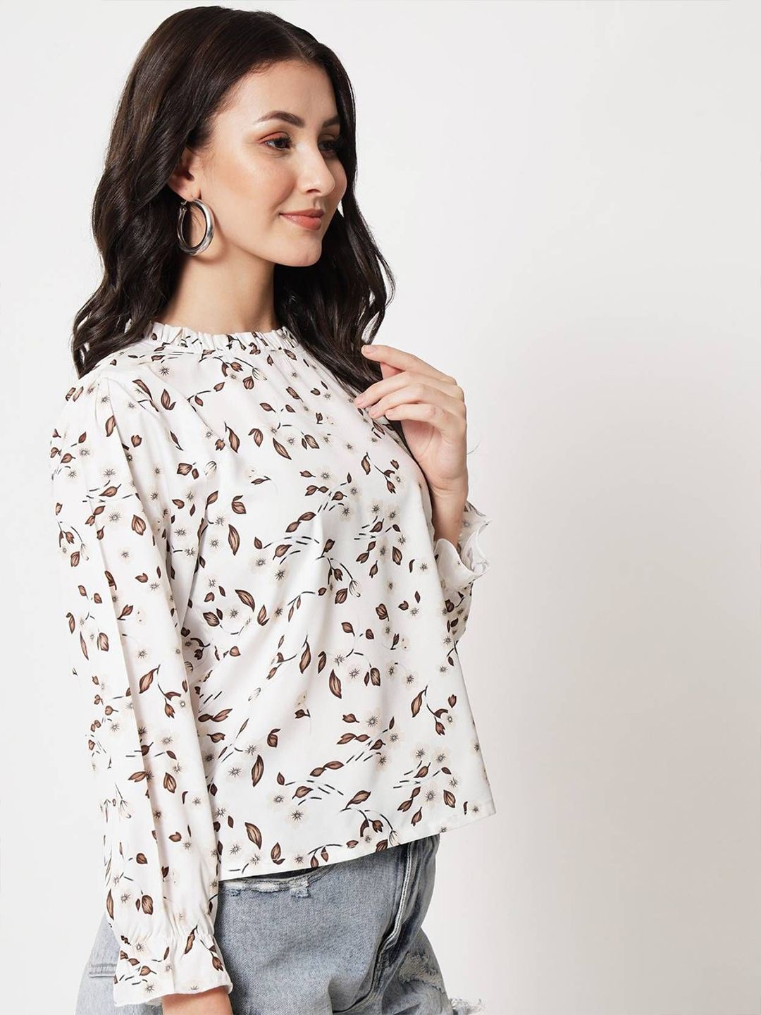 Kotty Women Floral Printed Ruffled Round Neck Top