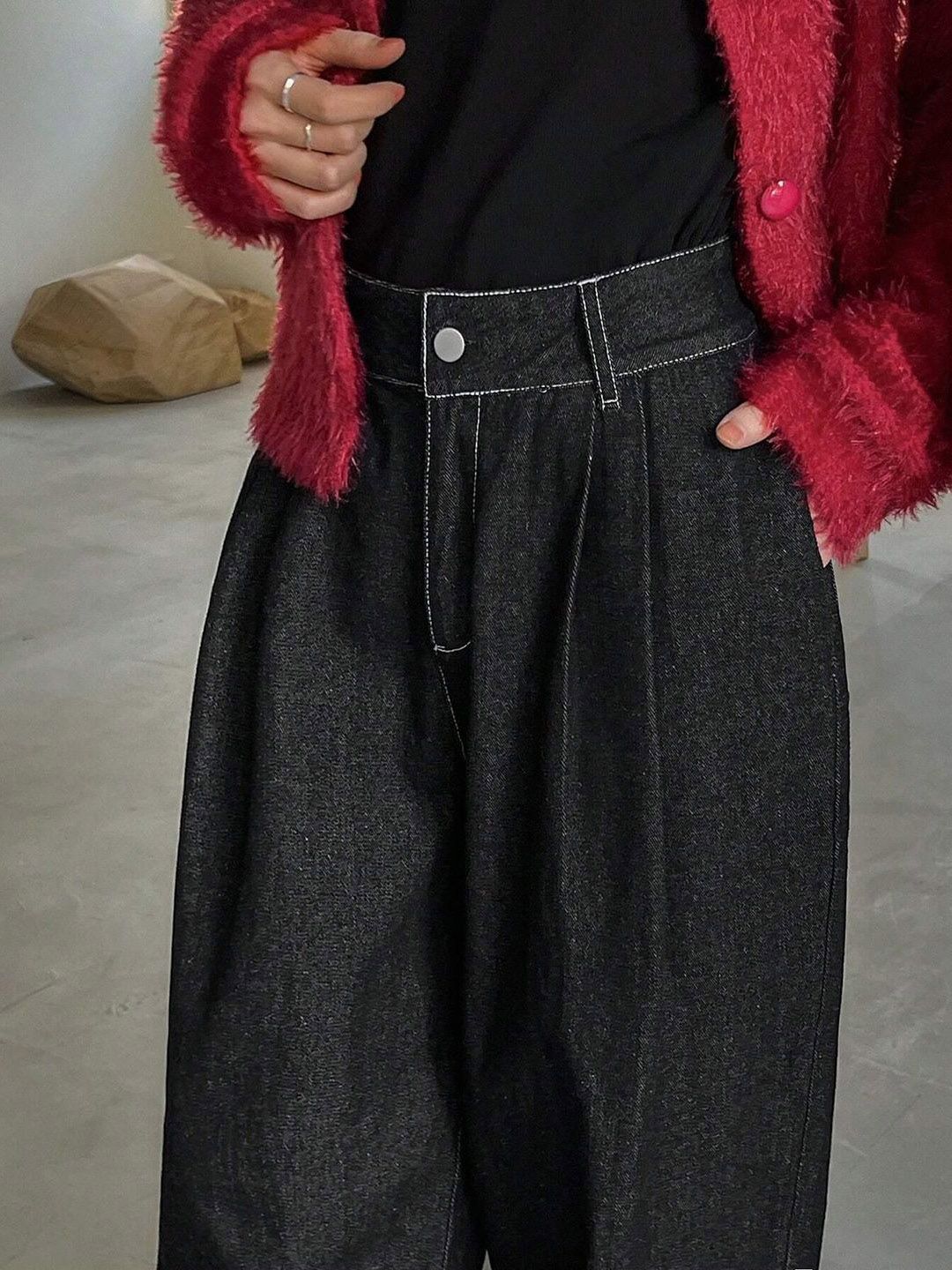 Kotty Women Relaxed Fit Mid-Rise Stretchable Jeans