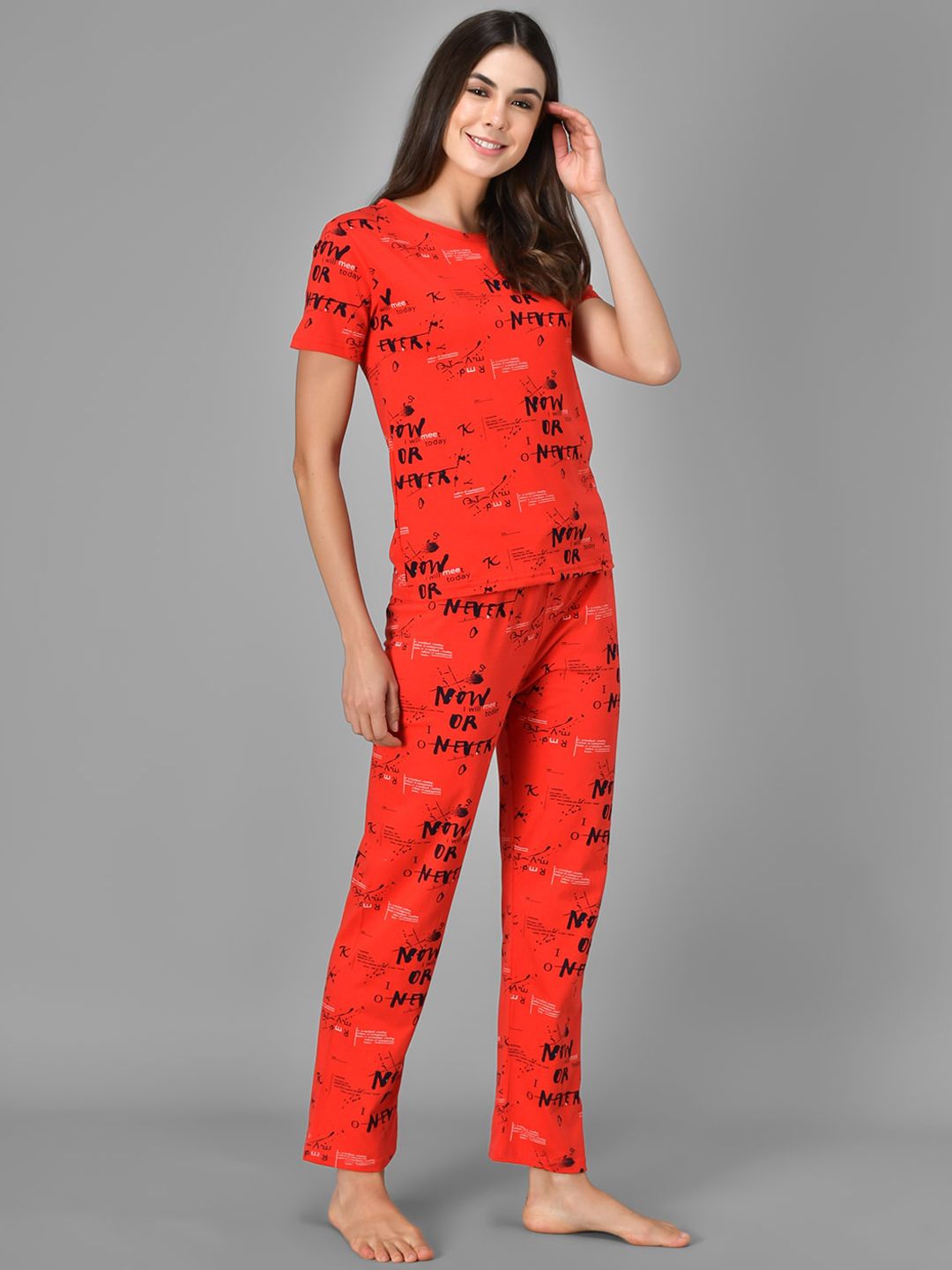 Kotty Women Red & Black Printed Night Suit