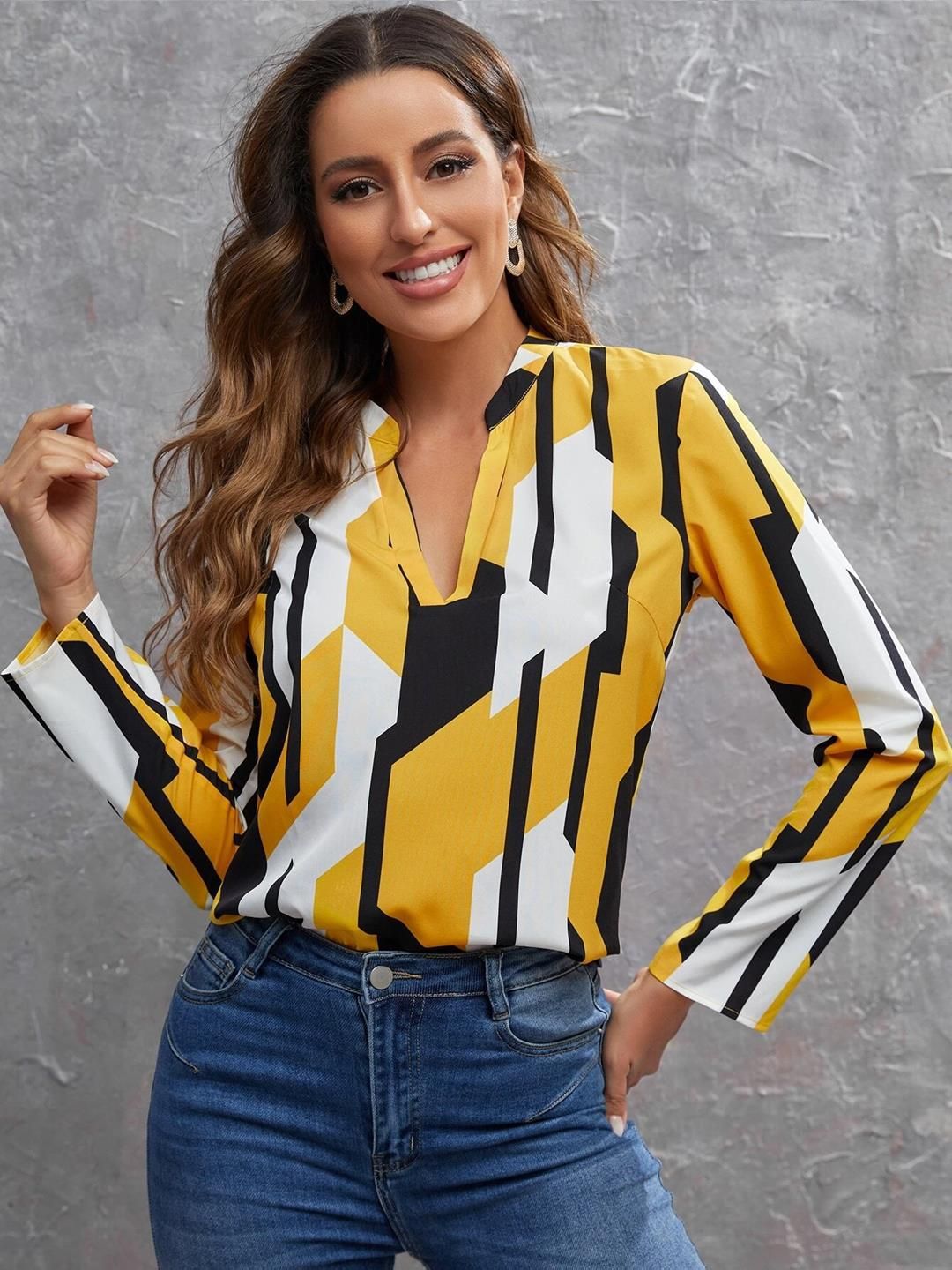 Kotty Abstract Printed Mandarin Collar Crepe Top