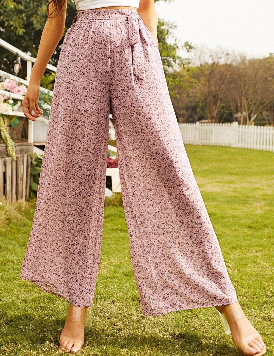 Kotty Women Floral Relaxed High-Rise Parallel Trousers