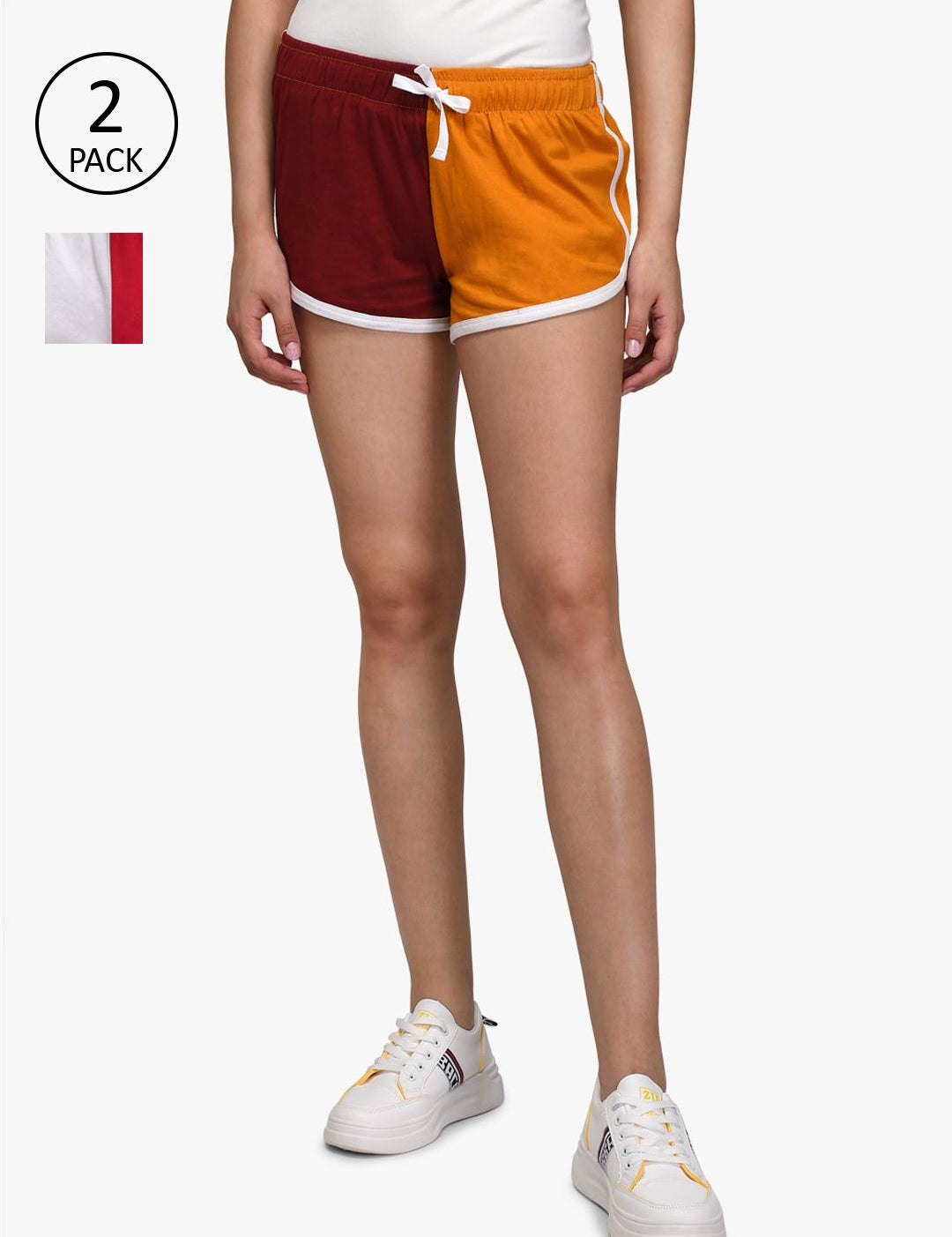 Kotty Women Multicoloured Pack of 2 Colourblocked Slim Fit Hot Pants