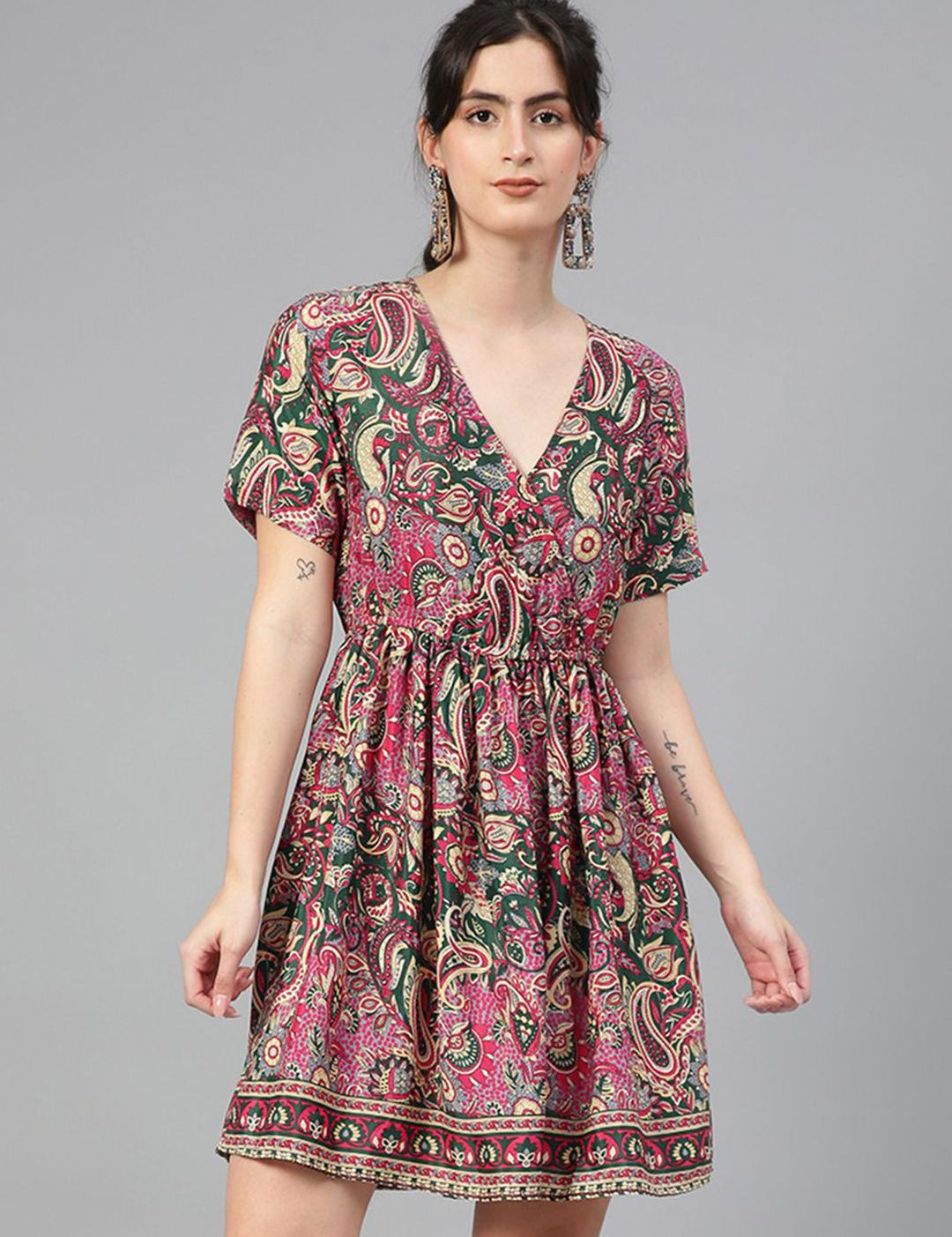 Kotty Ethnic Motifs Printed V-Neck Gathered or Pleated Crepe Wrap Dress
