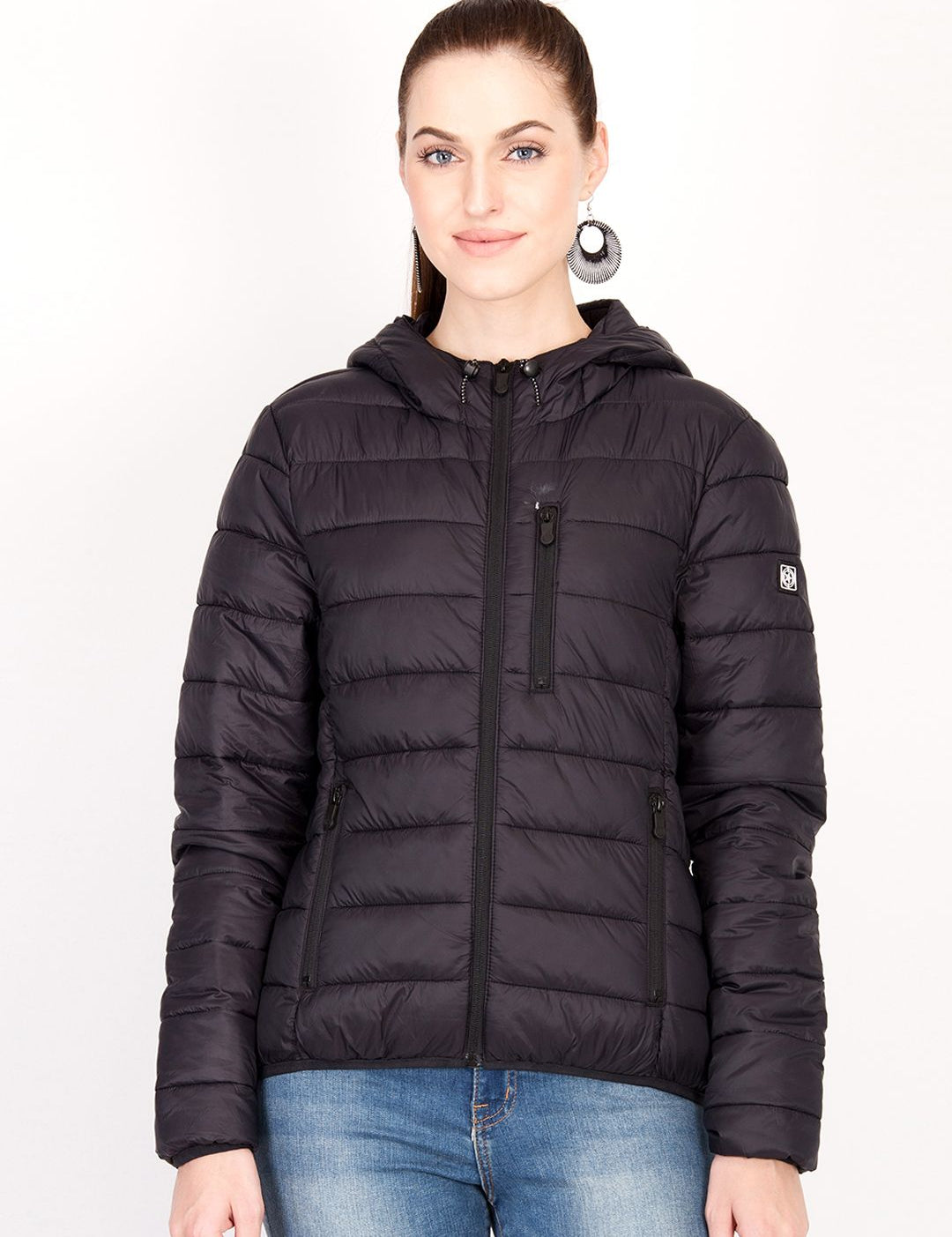Kotty Women Black Solid Insulator Hooded Puffer Jacket