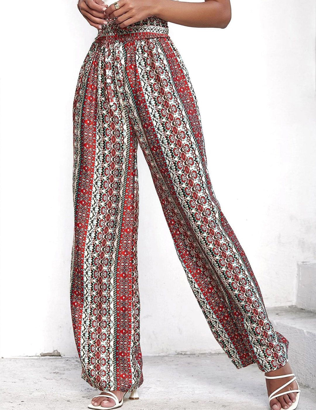 Kotty Women Brown Printed Relaxed High-Rise Easy Wash Pleated Trousers