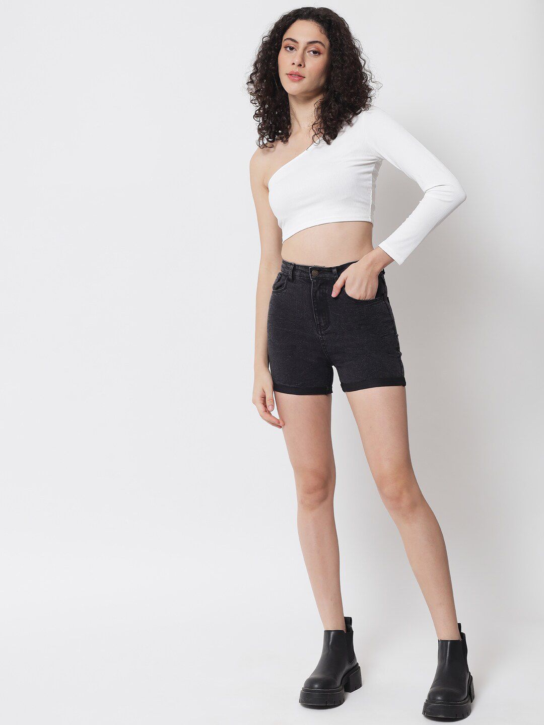 Kotty Women Black High-Rise Denim Shorts