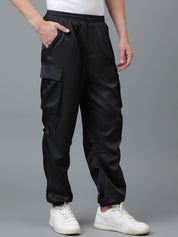 Kotty Men Relaxed Low-Rise Easy Wash Pleated Cargo Trousers